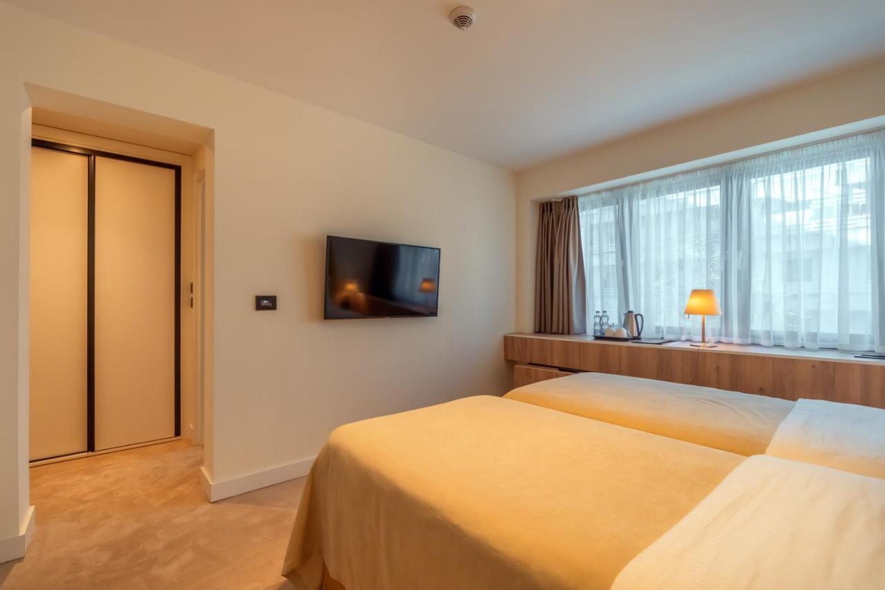 Hotel Agape Bar Bagian luar foto