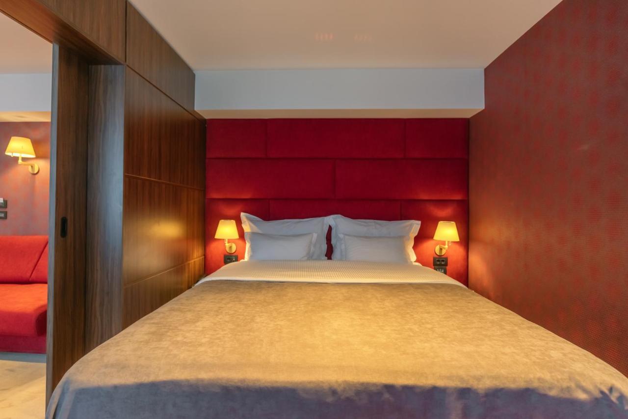 Hotel Agape Bar Bagian luar foto