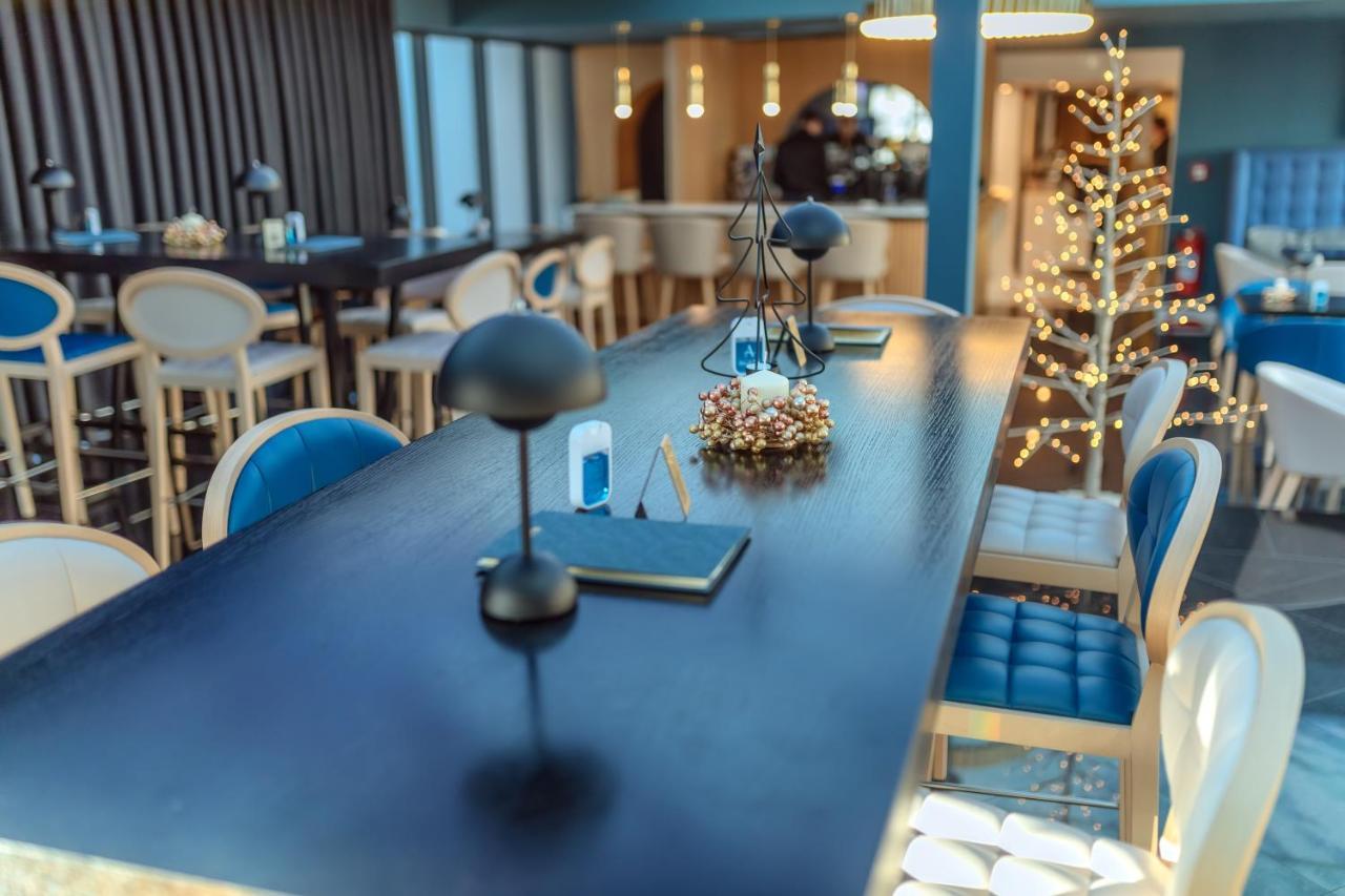 Hotel Agape Bar Bagian luar foto