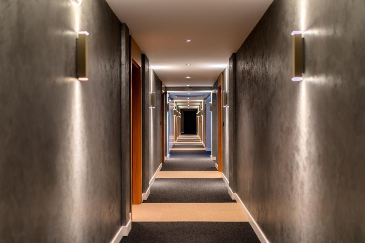 Hotel Agape Bar Bagian luar foto