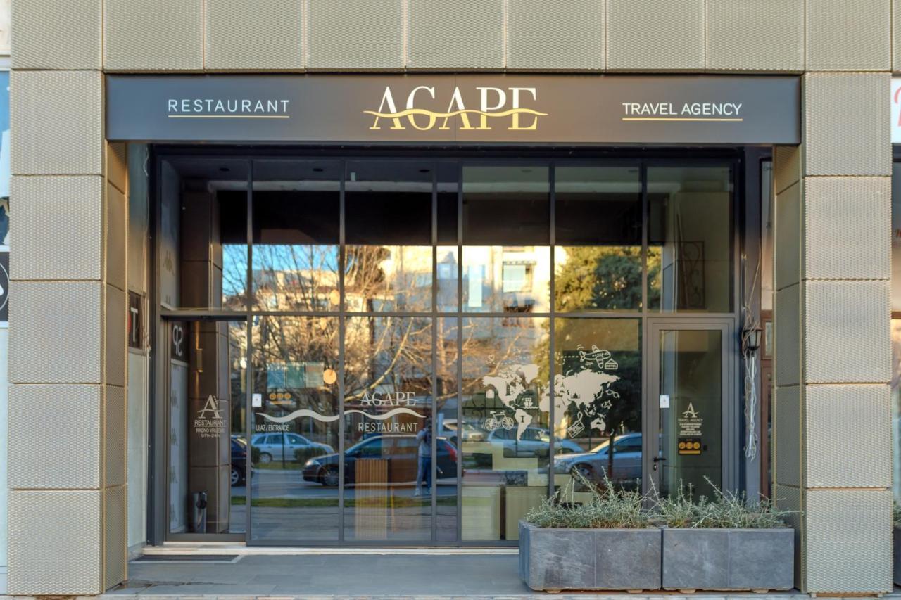 Hotel Agape Bar Bagian luar foto