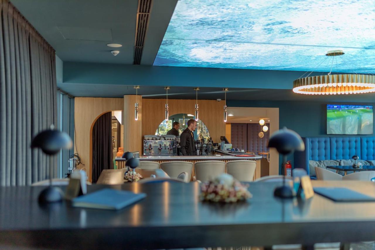 Hotel Agape Bar Bagian luar foto
