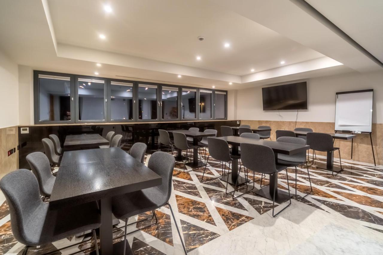 Hotel Agape Bar Bagian luar foto